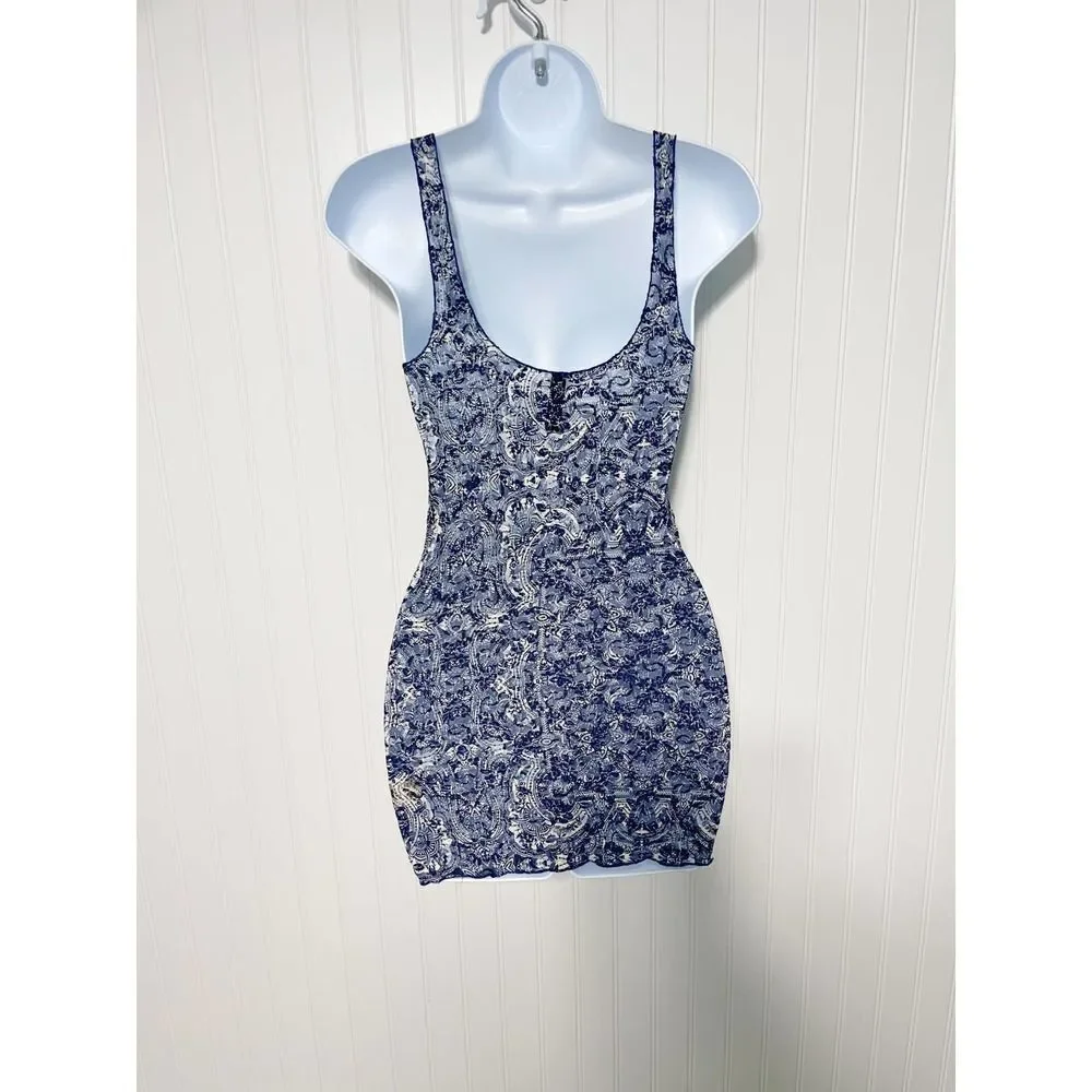 Free People Sheer Lace Printed Long Tank Top Lettuce Hem Sleeveless Blue Small‎